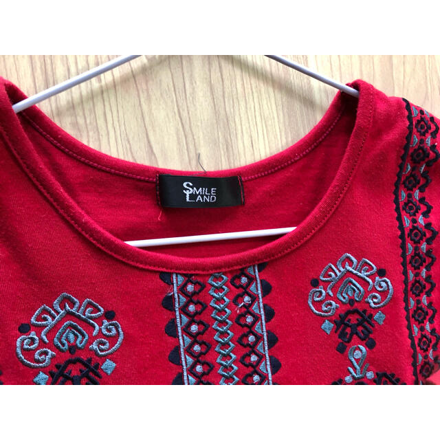 ニッセン(ニッセン)の刺繍Tシャツ　（赤） メンズのトップス(Tシャツ/カットソー(半袖/袖なし))の商品写真