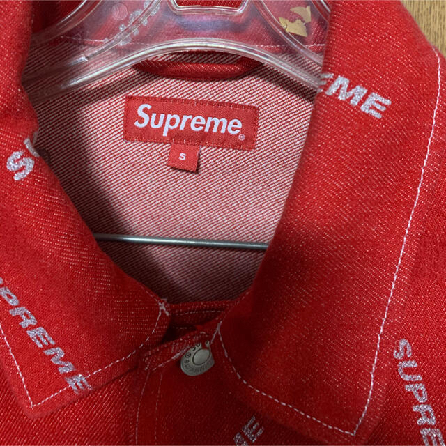 Supreme(シュプリーム)のSupreme 17SS Denim Logo Chore Coat RED S メンズのジャケット/アウター(Gジャン/デニムジャケット)の商品写真