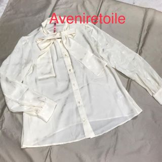 アベニールエトワール(Aveniretoile)の❤︎美品❤︎ Ａｖｅｎｉｒｅｔｏｉｌｅ　アベニール エトワール 　ブラウス(シャツ/ブラウス(半袖/袖なし))