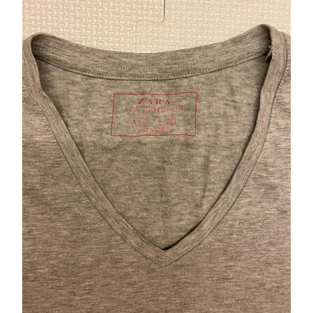 ZARA(ザラ)のザラ　ZARA  Tシャツ　グレー メンズのトップス(シャツ)の商品写真