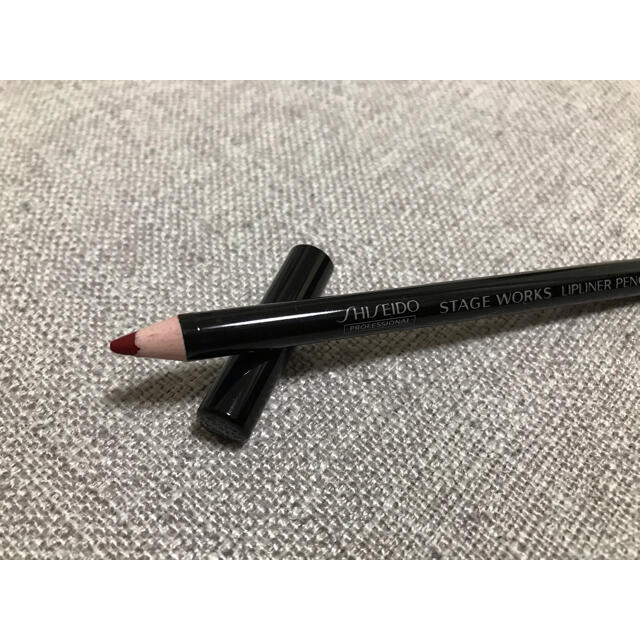 SHISEIDO (資生堂)(シセイドウ)の資生堂リップライナーペンシルRD コスメ/美容のベースメイク/化粧品(リップライナー)の商品写真