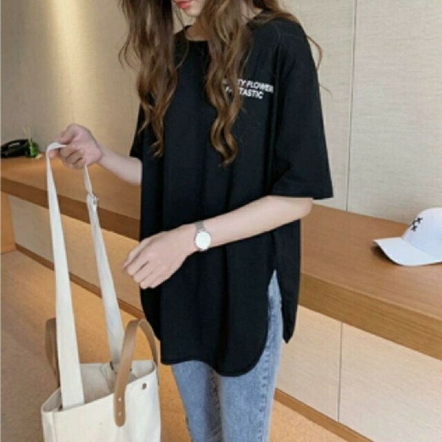 Tシャツ 韓国 黒 レディース夏服ラウンドカット ビッグシルエットTシャツ M レディースのトップス(Tシャツ(半袖/袖なし))の商品写真