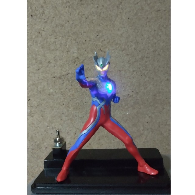 エントリーグレード ウルトラマンゼロ プラモデル 改造品