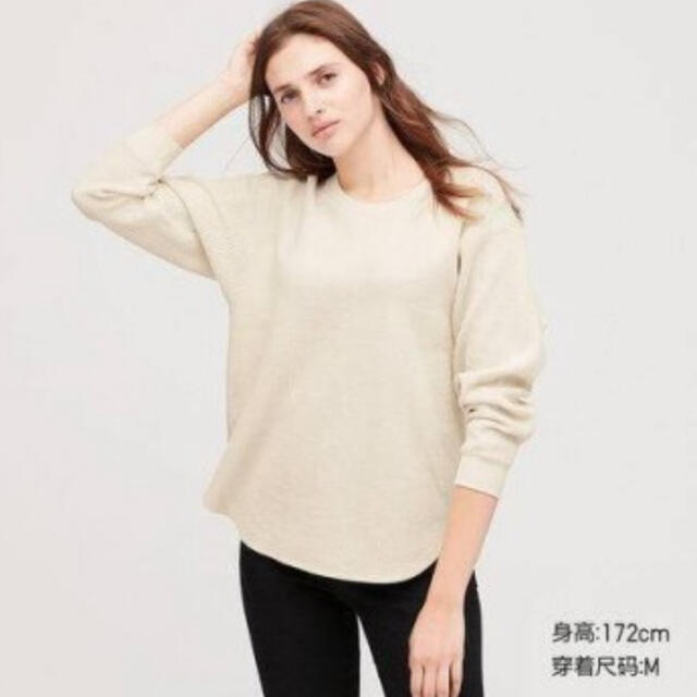 UNIQLO(ユニクロ)のUNIQLO ワッフルオーバーサイズクルーネックT レディースのトップス(Tシャツ(長袖/七分))の商品写真