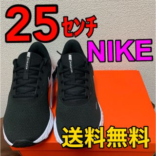 ナイキ(NIKE)のNIKE レボリューション　５　4E 25ｾﾝﾁ ランニングシューズ(スニーカー)