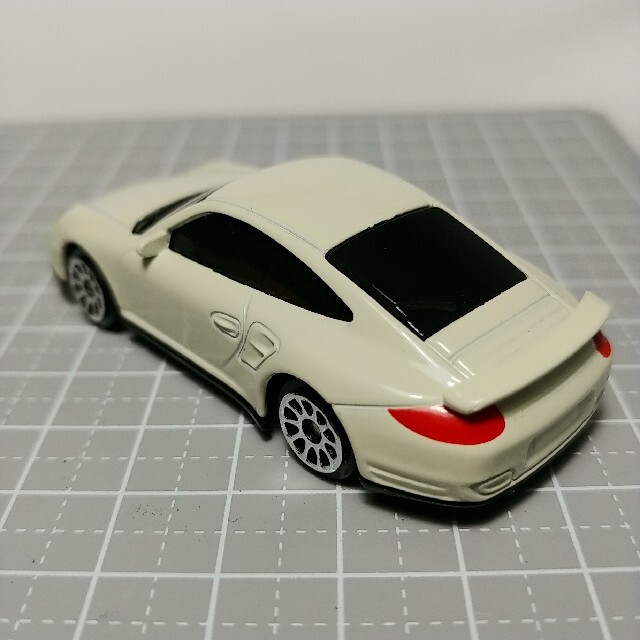 Porsche(ポルシェ)の1090 RMZCity No3019S ポルシェ911 ターボ クリーム エンタメ/ホビーのおもちゃ/ぬいぐるみ(ミニカー)の商品写真