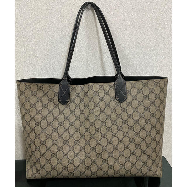 Gucci(グッチ)のGUCCI グッチ 372613 GGスプリーム　リバーシブルトートバッグ レディースのバッグ(トートバッグ)の商品写真