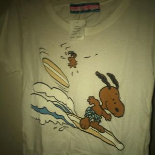 スヌーピー(SNOOPY)の日焼けスヌーピー　Tシャツ　白(Tシャツ(半袖/袖なし))