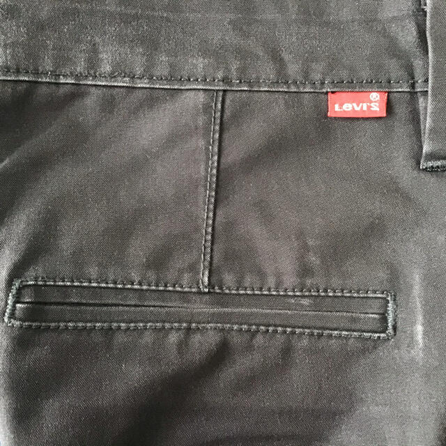 Levi's(リーバイス)のLevi's リーバイス　チノパン　ワークパンツ　28×32 ブラック　黒 メンズのパンツ(チノパン)の商品写真