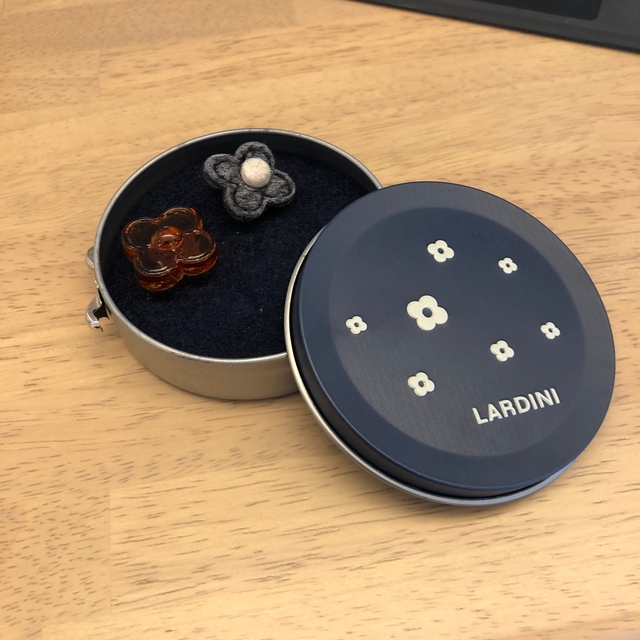 BOGLIOLI(ボリオリ)のラルディーニ　LARDINI ブートニエール ケース メンズのファッション小物(その他)の商品写真