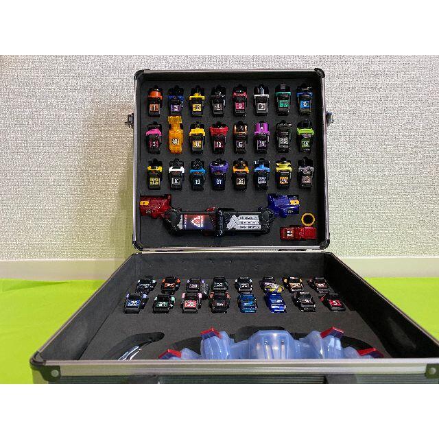 BANDAI - 仮面ライダーフォーゼ　専用収納ケース DXフォーゼドライバーアストロスイッチ全種