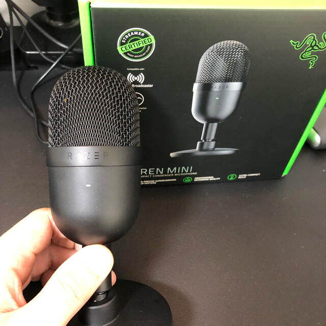 RAZER SEIREN MINI USBマイク