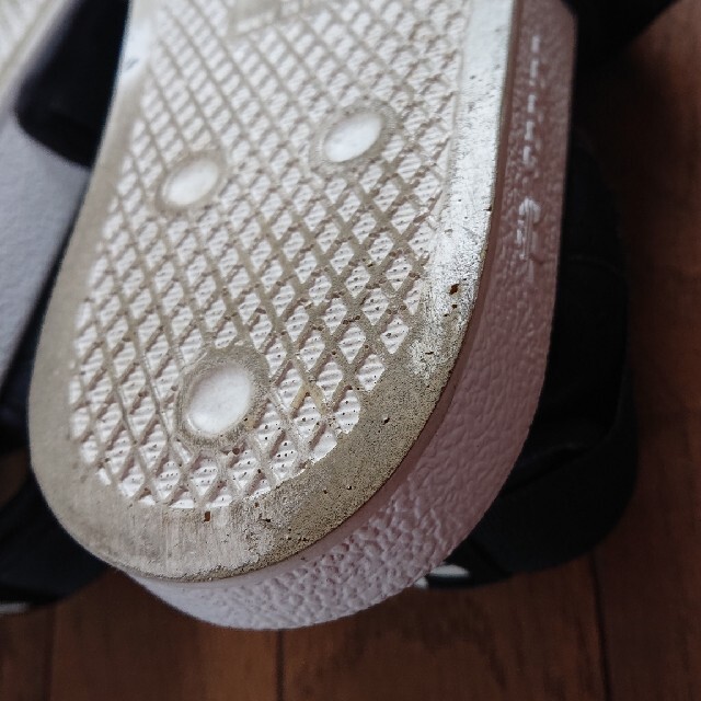 adidas(アディダス)のアディダス♡アディレッタ♡ブラック レディースの靴/シューズ(サンダル)の商品写真