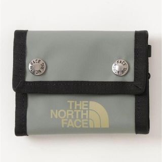 ザノースフェイス(THE NORTH FACE)の【新品未使用】THE NORTH FACE BC Dot Wallet グリーン(折り財布)