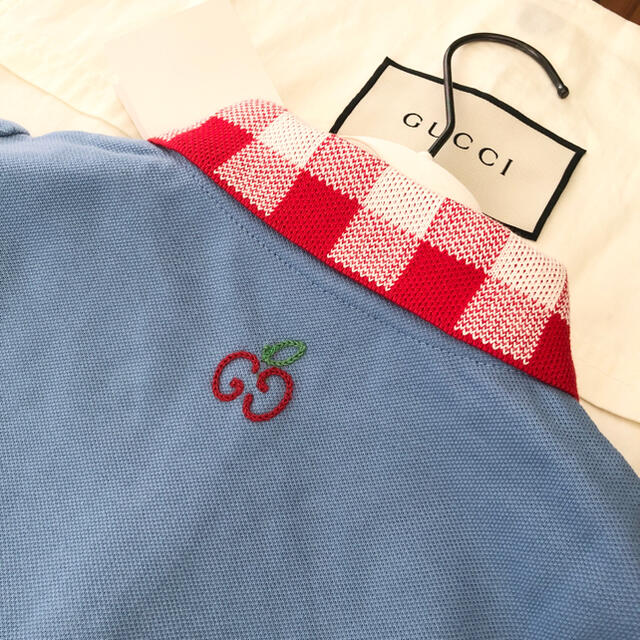 Gucci(グッチ)の【お取置き中】グッチチルドレン 新品ポロシャツ 6Y キッズ/ベビー/マタニティのキッズ服女の子用(90cm~)(Tシャツ/カットソー)の商品写真