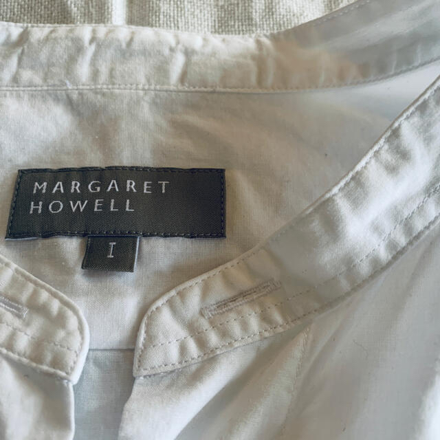 MARGARET HOWELL(マーガレットハウエル)のマーガレットハウエル　コットンシャツ　白　サイズ1 レディースのトップス(シャツ/ブラウス(長袖/七分))の商品写真