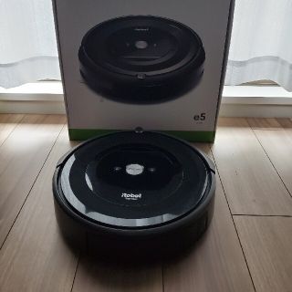 アイロボット(iRobot)のiRobot ロボットクリーナー　ルンバe5(掃除機)