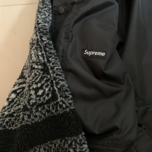 Supreme(シュプリーム)のSUPREME バンダナ　フリースジャケット メンズのジャケット/アウター(ブルゾン)の商品写真
