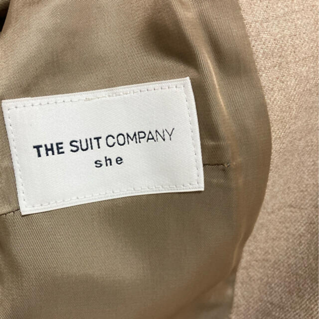 THE SUIT COMPANY(スーツカンパニー)の【半額以下】上下スーツカンパニー　Alta Qualitaシリーズ　ベージュ レディースのフォーマル/ドレス(スーツ)の商品写真
