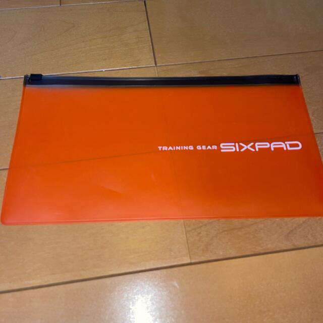 SIXPAD(シックスパッド)のシックスパッド　再再値下げ！ スポーツ/アウトドアのトレーニング/エクササイズ(トレーニング用品)の商品写真