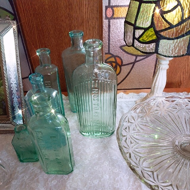 アンティークガラス瓶 エンタメ/ホビーの美術品/アンティーク(ガラス)の商品写真