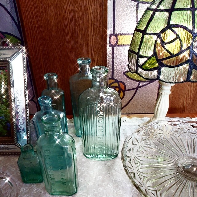 アンティークガラス瓶 エンタメ/ホビーの美術品/アンティーク(ガラス)の商品写真