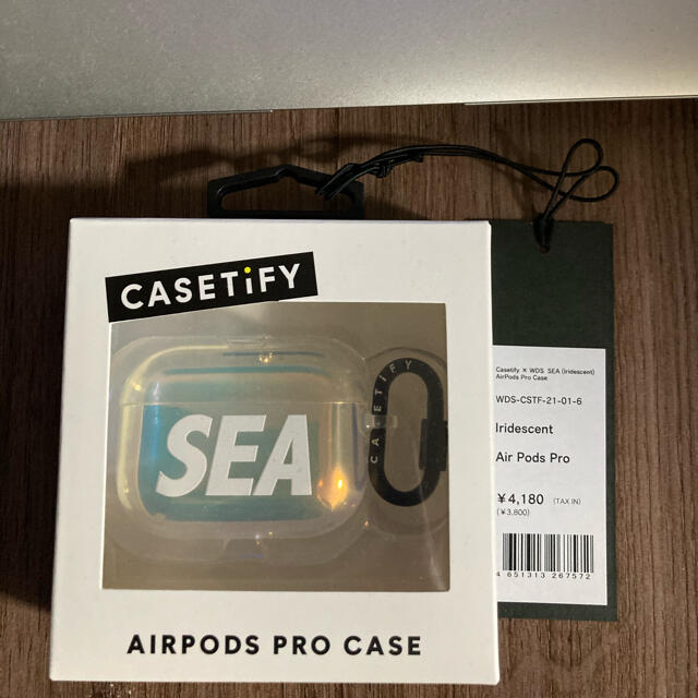 wind and sea × Casetify AirPods Proケース