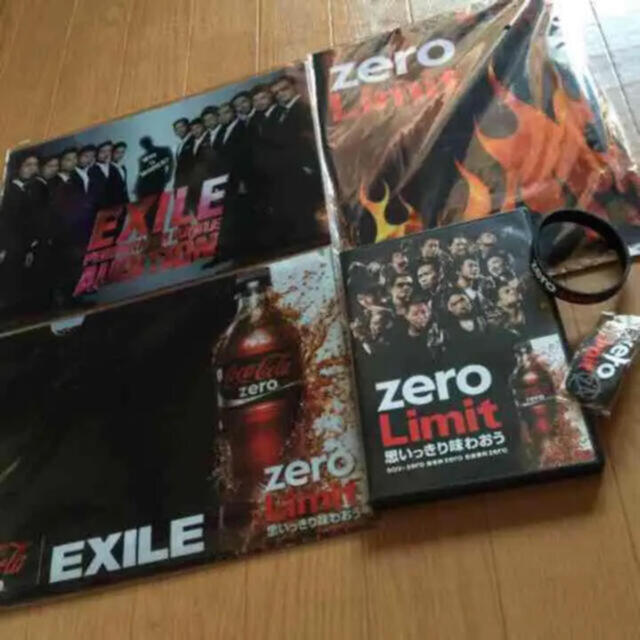 EXILE(エグザイル)のコカ・コーラzero♡DVD♡クリアファイル♡バンダナ エンタメ/ホビーのDVD/ブルーレイ(ミュージック)の商品写真