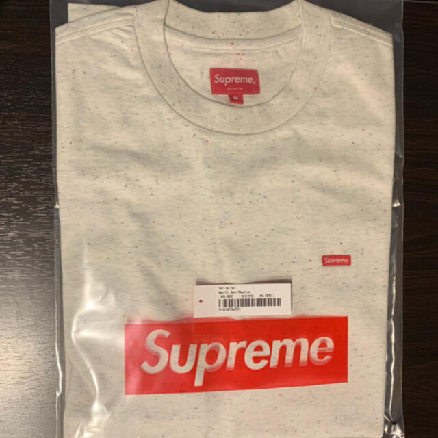 Supreme Tee  シュプリーム　シャツ