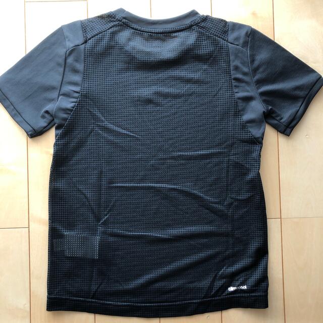 adidas(アディダス)のadidas アディダス  PUMA プーマ Tシャツ 2枚セット 120cm キッズ/ベビー/マタニティのキッズ服男の子用(90cm~)(Tシャツ/カットソー)の商品写真