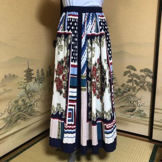 オリーブデオリーブ(OLIVEdesOLIVE)の【専用】新品★OLIVE des OLIVE★スカーフ柄裾消しプリーツスカート(ロングスカート)