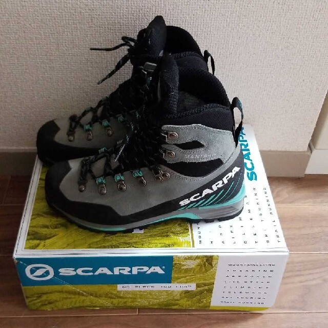 SCARPA(スカルパ)のスカルバ　レディース　登山靴 スポーツ/アウトドアのアウトドア(登山用品)の商品写真