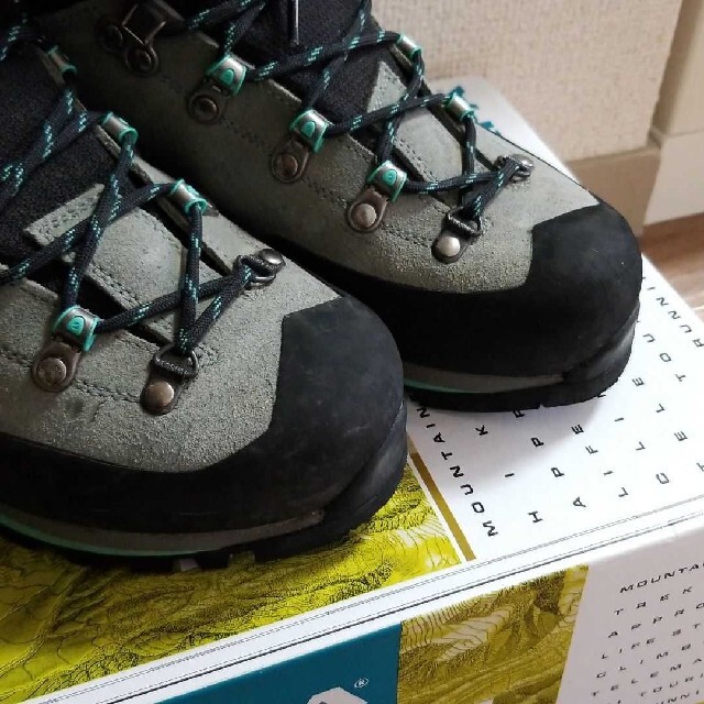 SCARPA(スカルパ)のスカルバ　レディース　登山靴 スポーツ/アウトドアのアウトドア(登山用品)の商品写真