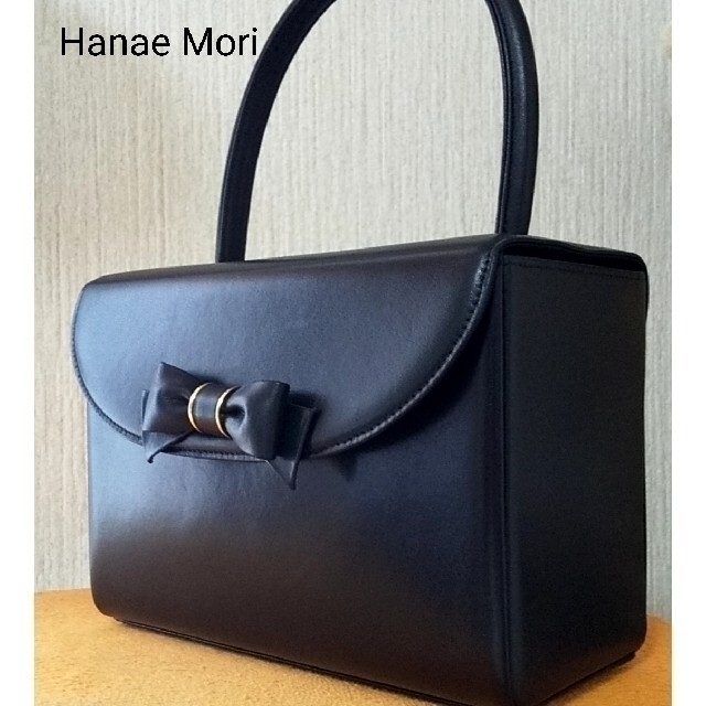 HANAE MORI(ハナエモリ)の未使用 HANAE MORI ハナエモリ ボックス型 ハンドバッグ ブラック レディースのバッグ(ハンドバッグ)の商品写真