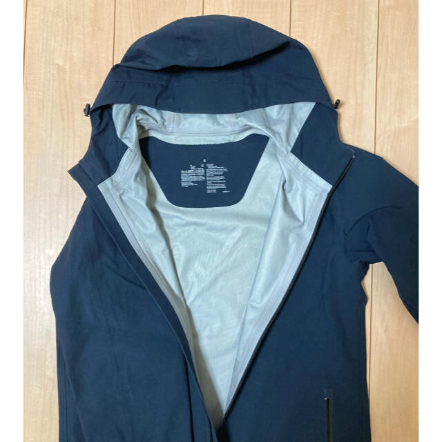 MUJI (無印良品)(ムジルシリョウヒン)の撥水加工　フードジャケット　美品 メンズのジャケット/アウター(ダウンジャケット)の商品写真
