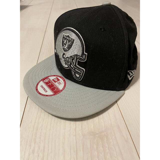 NEW ERA(ニューエラー)のNEW ERA 9FIFTY SNAPBACK RAIDERS NFL メンズの帽子(キャップ)の商品写真