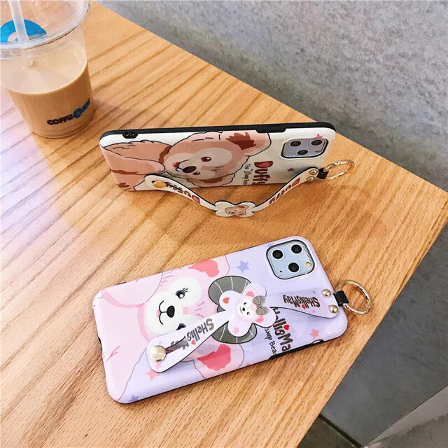 ダッフィー(ダッフィー)の新品 iPhone11 ダッフィー スマホケース ディズニー キャラクター スマホ/家電/カメラのスマホアクセサリー(iPhoneケース)の商品写真