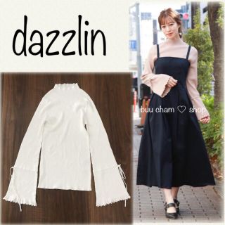 ダズリン(dazzlin)のdazzlin♡プチハイネックフレアスリーブトップス 袖リボン(カットソー(長袖/七分))