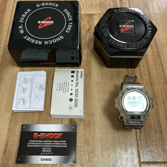 G-SHOCK(ジーショック)のG-Shockクリアボディ・ベルト　ミラー仕様 メンズの時計(腕時計(デジタル))の商品写真