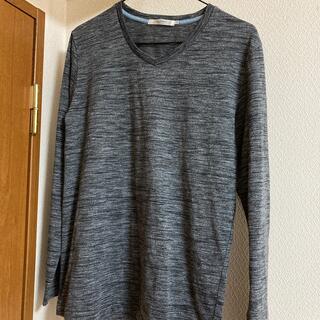 黒 Vネック ティーシャツ カットソー トップス Tシャツ 長袖(Tシャツ/カットソー(七分/長袖))