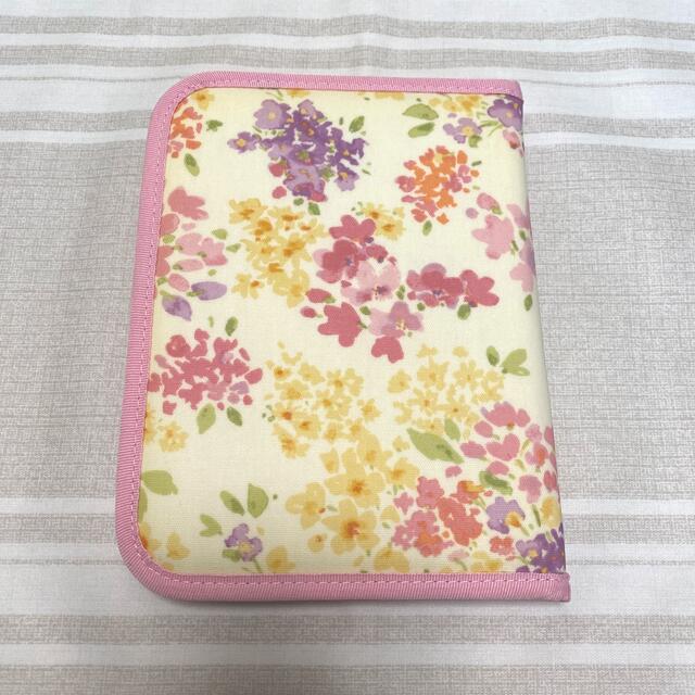 LAURA ASHLEY(ローラアシュレイ)の【Dｒｏｐ様用】母子手帳ケース キッズ/ベビー/マタニティのマタニティ(母子手帳ケース)の商品写真