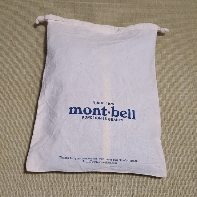 mont bell(モンベル)のmont-bell　レインウェア上下　子供用　サイズ100 キッズ/ベビー/マタニティのキッズ服男の子用(90cm~)(その他)の商品写真