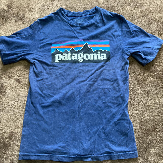 patagonia(パタゴニア)のパタゴニア Tシャツ　S( 7-8) キッズ/ベビー/マタニティのキッズ服男の子用(90cm~)(Tシャツ/カットソー)の商品写真