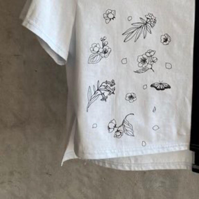 梨凛花　Tシャツ　未使用タグ付き