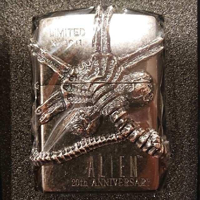 フェイスハガー エイリアン スウェット・パーカー ALIEN H・R・ギーガー-