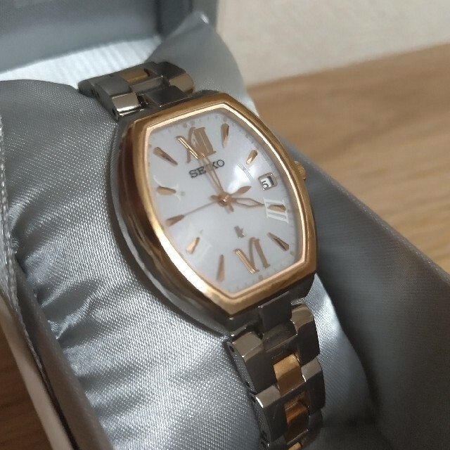 SEIKO LUKIA SSQW028 ソーラー電波時計