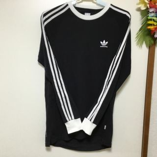 アディダス(adidas)のアディダス　レデースロングTシャツ(Tシャツ(長袖/七分))