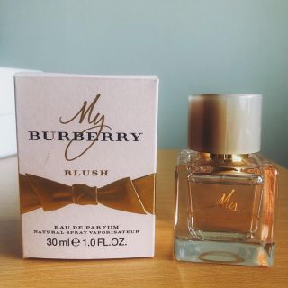 バーバリー(BURBERRY)のマイバーバリーブラッシュオールドパルファム30ml(香水(女性用))