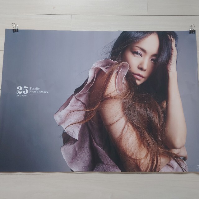 安室奈美恵♪ポスター2枚 エンタメ/ホビーのタレントグッズ(ミュージシャン)の商品写真
