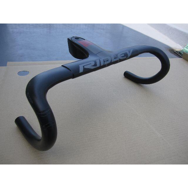 値下げ:RIDLEY AERO NOMIC カーボ一体型ドロップハンドル 値下げ:RIDLEY AERO NOMIC カーボ一体型ドロップハンドル